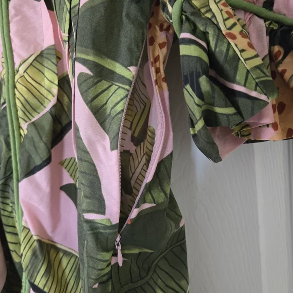 Farm Rio Banana Leaves V-Neck Mini Dress - Picture 7 of 14